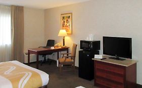 Clubhouse Inn And Suites Albuquerque Nm